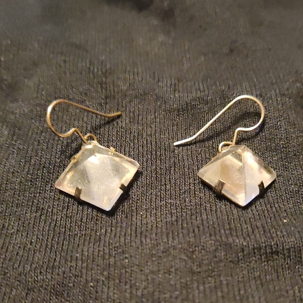 Sterling silver Quartz Pyramid Hook Dangke Earrings